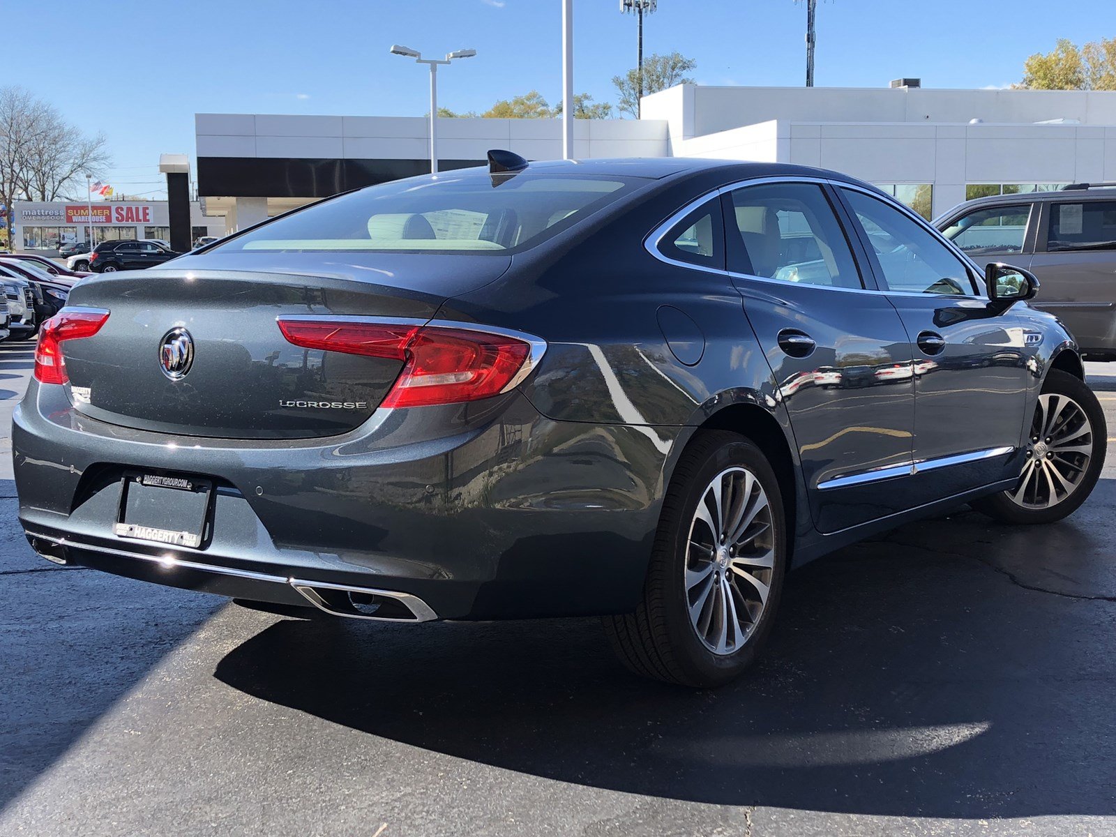 New 2019 Buick LaCrosse Essence 4dr Car in Villa Park #42743 | Haggerty ...