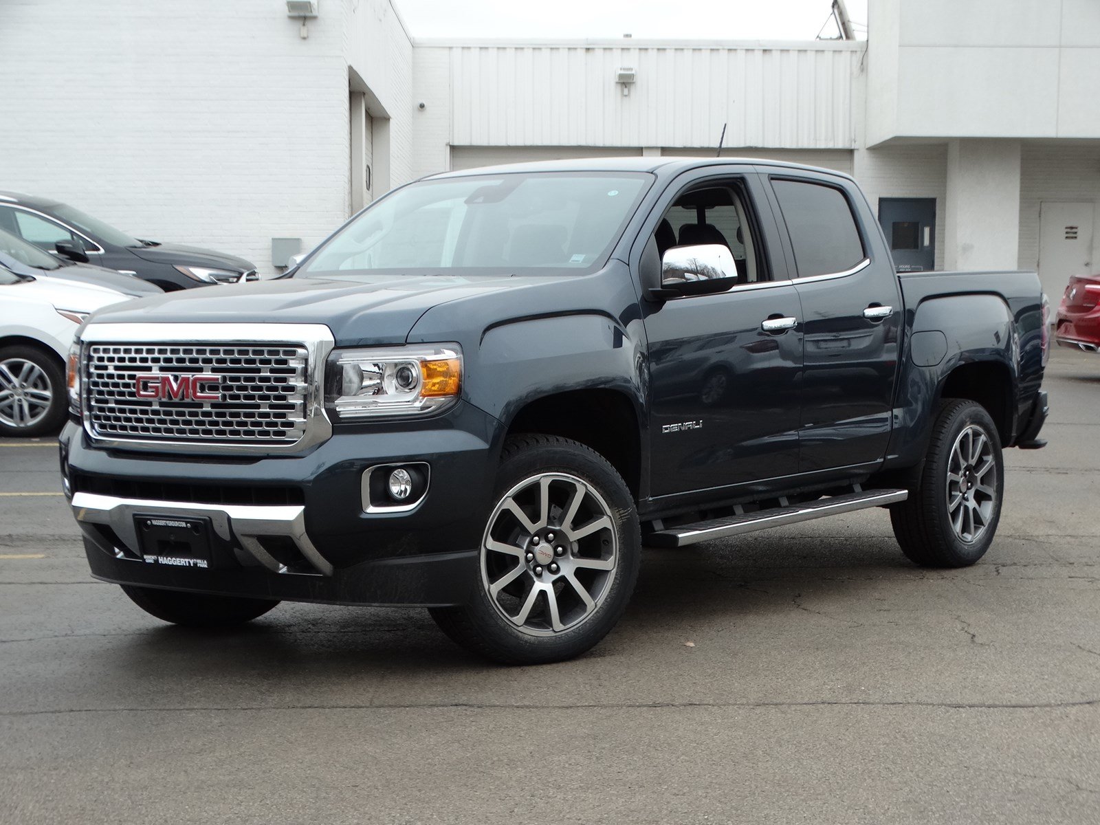 2019 GMC Canyon All Terrain 4dr Extended Cab 4WD SB w/Cloth